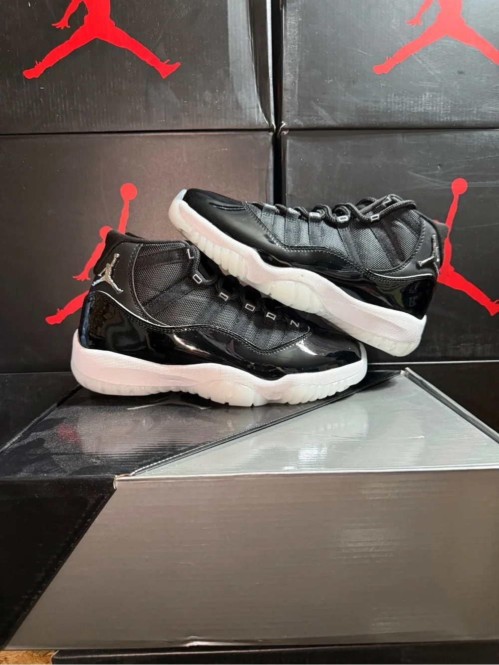 Jordan 11 Retro Jubilee Black/White Retro Low-Top Basketball Sneakers
